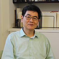 Dr. Yi Li