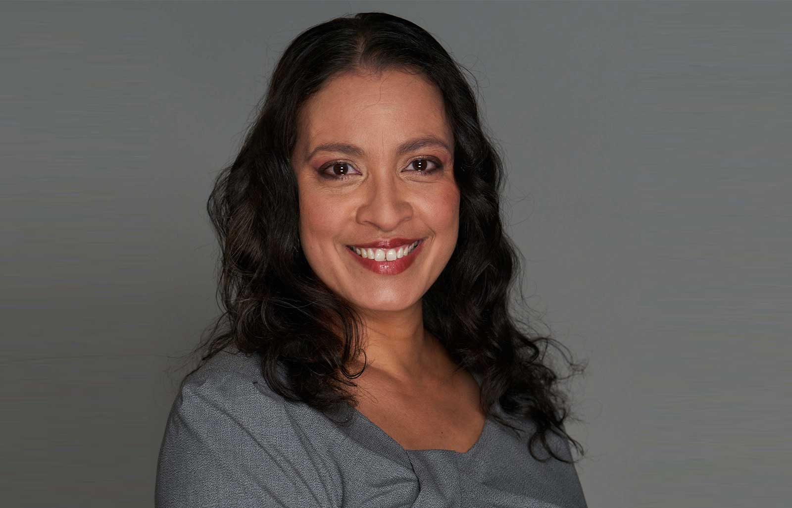 Headshot of Vilda Vera-Mayuga